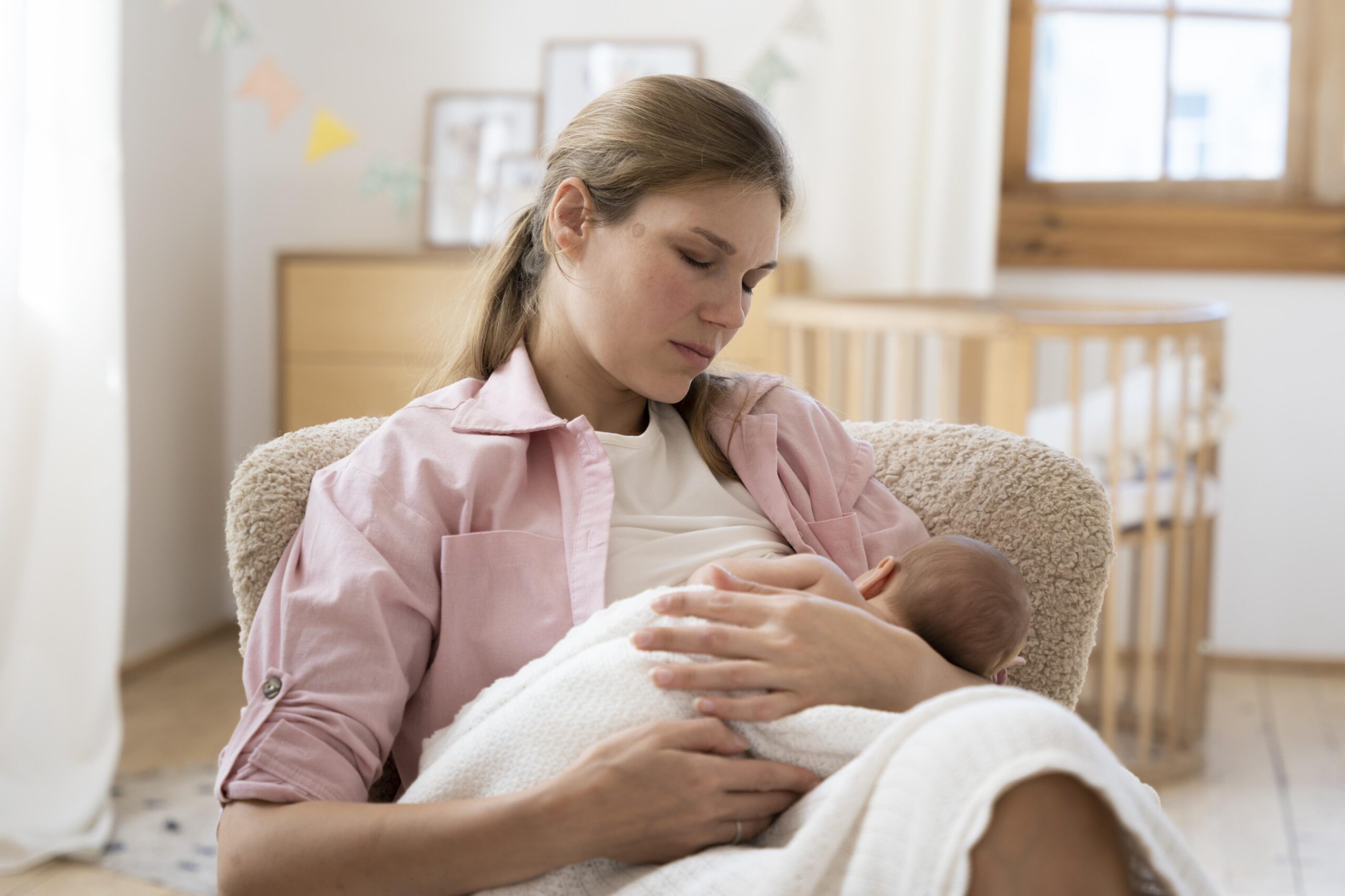 Proven ways to know that your baby is getting enough milk.